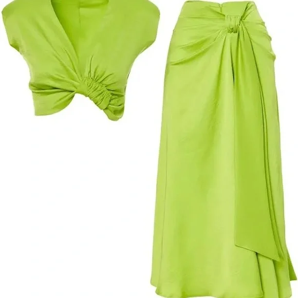 Bluzat Neon Set With Knotted Top And Midi Skirt medium - Picture 3 of 4